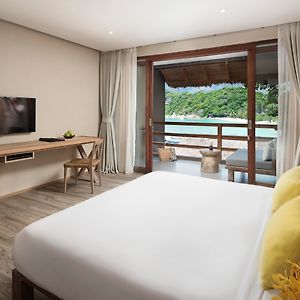 Beach King Room